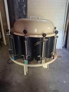 lot 1033 image: Multi-Canister Paint Colorant Dispensing Machine with Graduated Metering Tubes