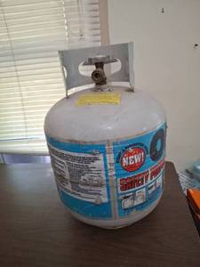lot 1157 image: Propane Safety Cylinder with OPD Valve - Feels Full