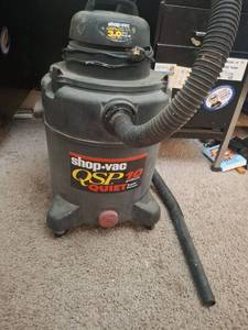 lot 1195 image: Shop-Vac QSP 10 Gallon Wet Dry Vacuum
