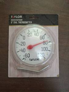 lot 1205 image: Taylor 6 IndoorOutdoor Dial Thermometer