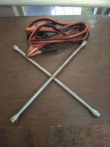 lot 1230 image: Jumper Cables and 4-way