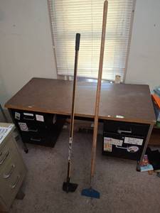 lot 1231 image: Lot of 2- Garden Hoe and Scraper