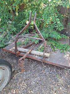 lot 1261 image: Bush hog - 5ft