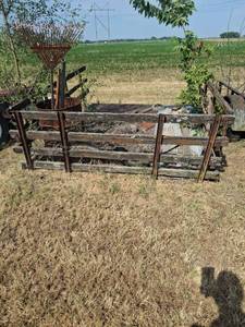 lot 1265 image: Truck Bed with Wooden Rails