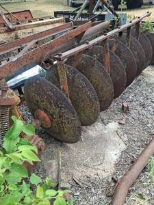 lot 1277 image: 3Pt Disk Implement