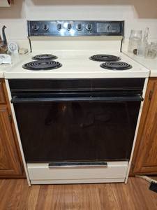 lot 1281 image: Tappan Electric Range