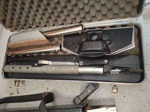 lot 1318 image: Carpet Installation Tools