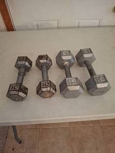 lot 1321 image: Lot of 4 Hex Dumbbells - 10Lbs and 15Lbs