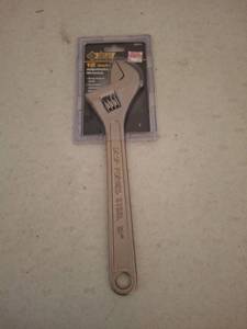 lot 1326 image: Steel Grip 12 inch Adjustable Wrench