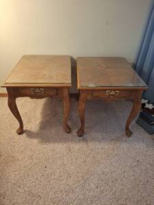 lot 1327 image: Pair of Side Tables with Drawer and Glass Top