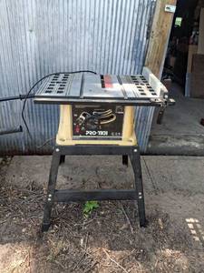 lot 1359 image: Pro-Tech 10 Inch Table Saw