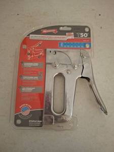 lot 1405 image: Arrow T50 Staple Gun
