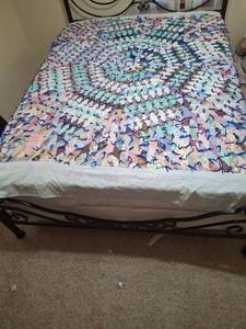 lot 1446 image: Tied Patchwork Quilt with Geometric Pattern