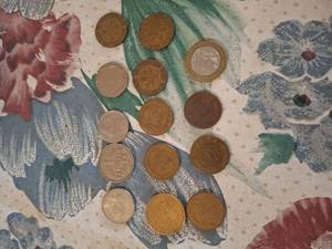 lot 1452 image: Foreign Coin Lot - Mixed Denominations