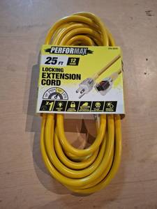 lot 1481 image: Performax 25 FT 12 Gauge Locking Extension Cord