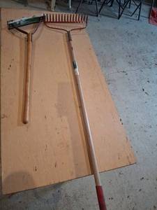 lot 1493 image: ACE Weed Cutter and Bow Rake