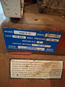lot 1506 image: Sanborn Manufacturing 15 Gallon Air Compressor
