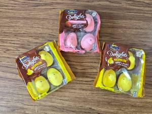 lot 305 image: 3 Pack Peeps Dipped Marshmallow Delights, 1.98oz