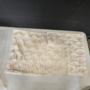 lot 3031 image: William Sonoma Home Ivory Faux Fur Decorative Case and Pillow 16 X17