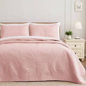 lot 3888 image: Exclusivo Mezcla King Size Quilt Bedding Set, Lightweight Blush Pink Quilts King Size for All Seasons, Soft Microfiber Bedspreads Coverlets Bed Cover with Leaf Pattern