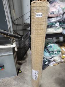 lot 3903 image: Hardware Cloth Wire Mesh Fencing  Roll