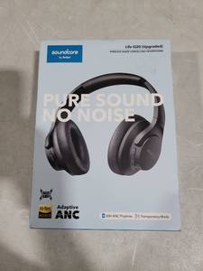lot 5010 image: Soundcore by Anker Life Q20 Upgraded Wireless Noise Cancelling Headphones