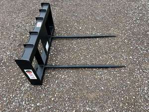 lot 3099 image: Unused 2026 JCT Skid Steer Bale Spear