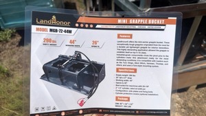 lot 4013 image: LandHonor unused Mini Skid Steer Grapple Bucket MGB-72-44W 44 inch