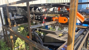 lot 7042 image: Skid Steer Hydraulic trencher Attachment