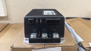 lot 19030 image: Lot of 5 New Spiderway 1266A-5201 36V-48V 275A SepEx DC Controllers