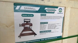 lot 7111 image: Unused AGROTK Horizontal Band Sawmill YC-32G 15 HP Gasoline