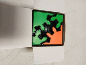 lot 13541 image: Cuberspeed 2x2 Gear Cube Speed Cube Black with Tiles Stickerless Gear Magic Cube 3D Puzzle Twisty 3D Puzzle Brain Teasers Puzzles Toys (2x2 Gear) - Retail $10