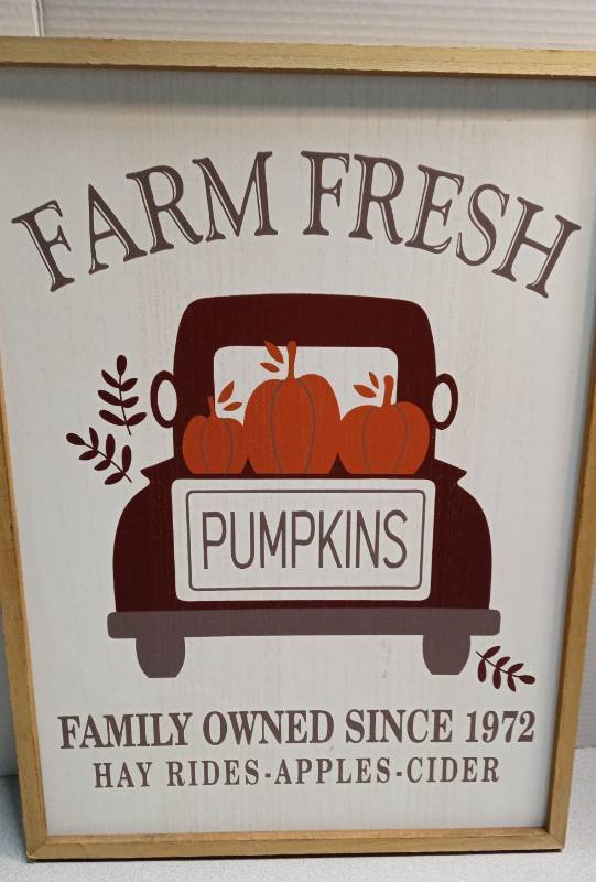 lot 3477 image: Framed Kitchen Wall Sign with Quote