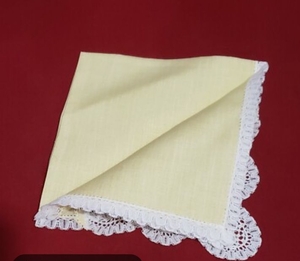 lot 7262 image: Lace Handkerchief Yellow with White Lace Trim