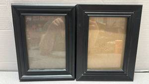 lot 7290 image: Black Picture Frames with Glass and Backing 2-Piece Lot