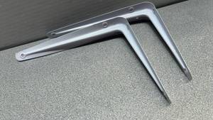 lot 7744 image: 2 Hyper Tough Shelf Bracket 6 in x 8 in