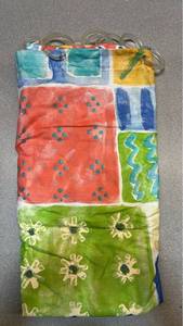 lot 7755 image: Colorful Patchwork  design showercurtain with Rings