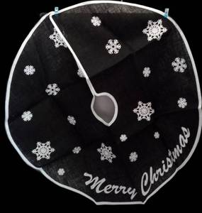 lot 7587 image: Merry Christmas Tree Skirt Black White Snowflake