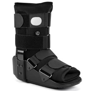 lot 18927 image: Medibot Advanced Walking Boot for Ankle Injuries & Fractures Adjustable Air Splint with Pump, Small Black, Fits Shoe Size 5-6.5, Men and Women - Retail $40