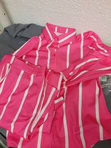 lot 480 image: Size Large Two Piece Pink Set - Retail $0