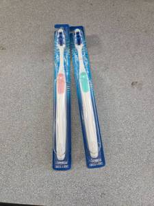 lot 562 image: Oral-B Pro-Health All-in-One CrossAction Toothbrush, 35 Soft (Colors Vary) - Pack of 2 - Retail $15