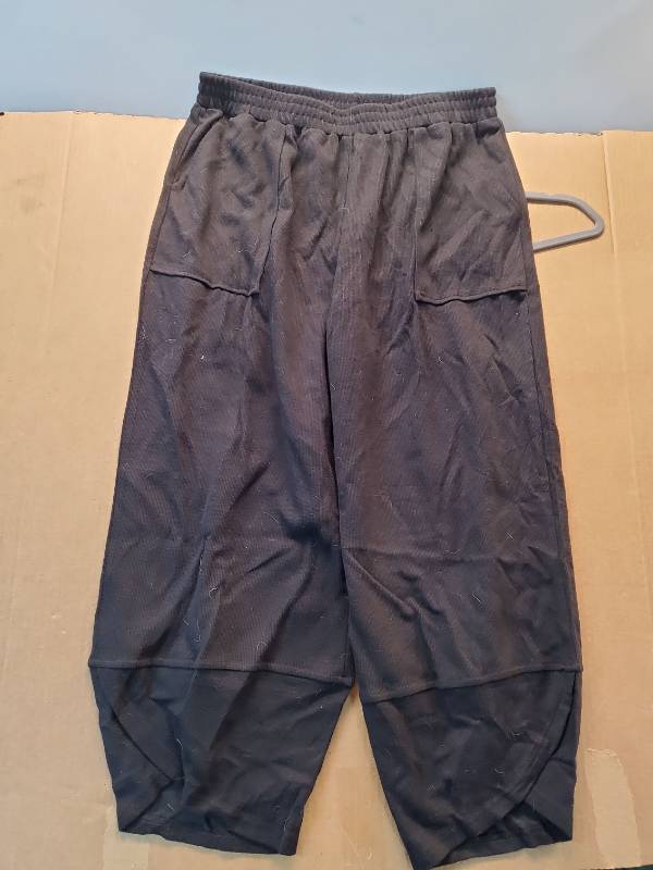 lot 17200 image: Dark Navy Wide Leg Cargo Sweatpants XL - Retail $12