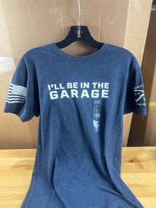 lot 1485 image: Grunt Style Ill Be In the Garage Tee - Small