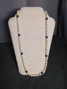 lot 6361 image: Pearl and Black Bead Long Necklace