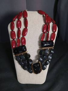 lot 6362 image: Red Oval Beaded Necklace with Black Carved Elements and Gold-Tone Accents