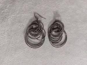 lot 6401 image: Pair of Multi-Loop Concentric Circle Dangle Earrings with Fish Hook Posts