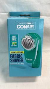 lot 5 image: Conair Fabric Shaver with 3-Setting Distance Controller and Detachable Fuzz Collector