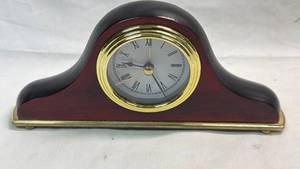 lot 18 image: Mantel Clock with Roman Numerals Dial Brass Base