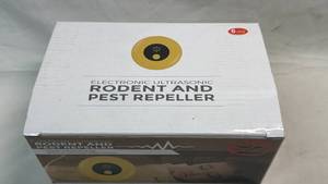 lot 20 image: Electronic Ultrasonic Rodent and Pest Repeller 6-Pack