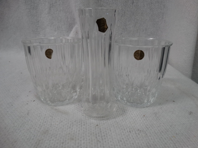 lot 1513 image: Lot of 3 Crystal VasesBowls